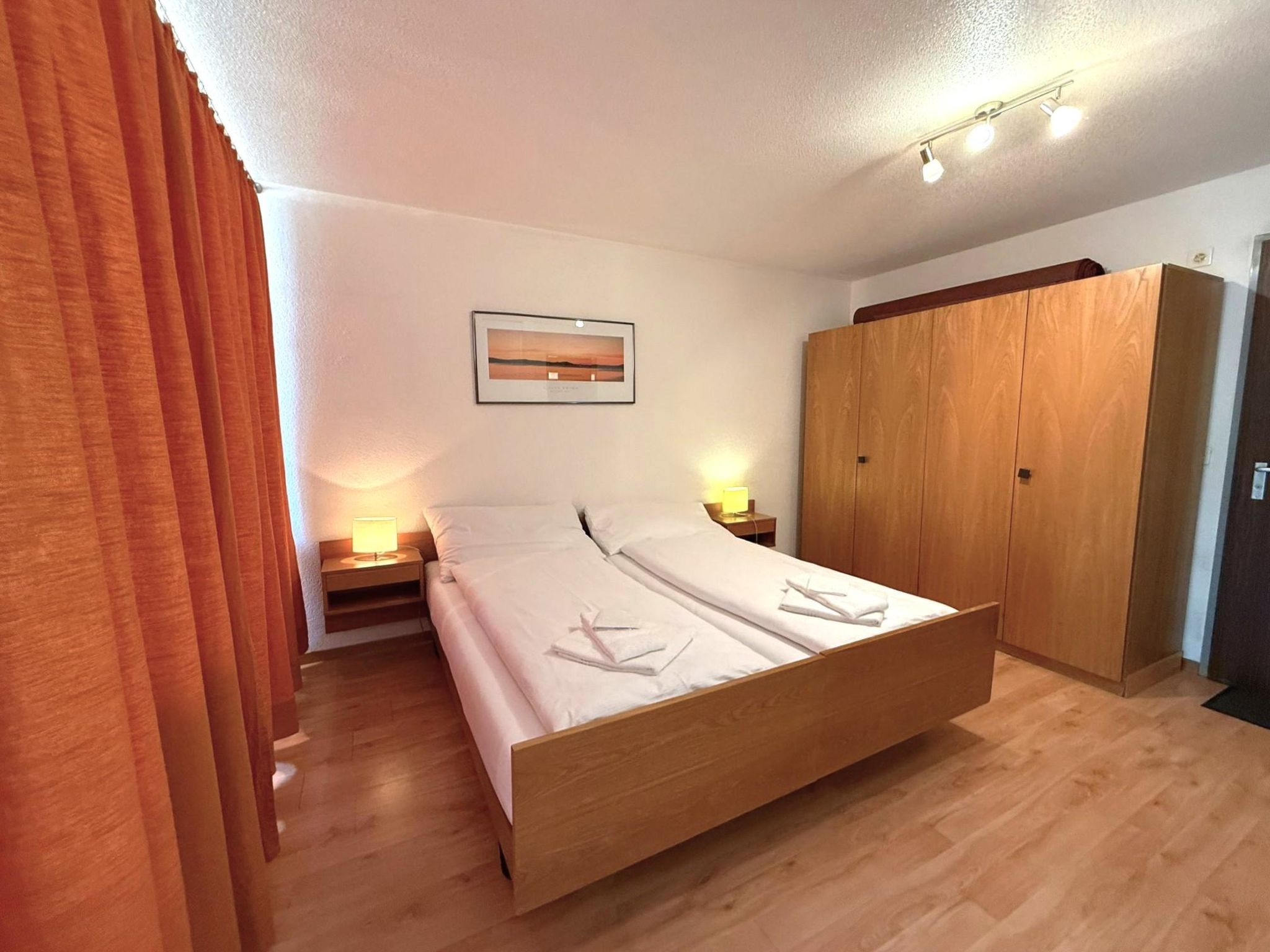 Royal 33 # 2-bed apartment, Dusche, WC 2-Bettwohnung, Dusche, WC - Image-tags.info