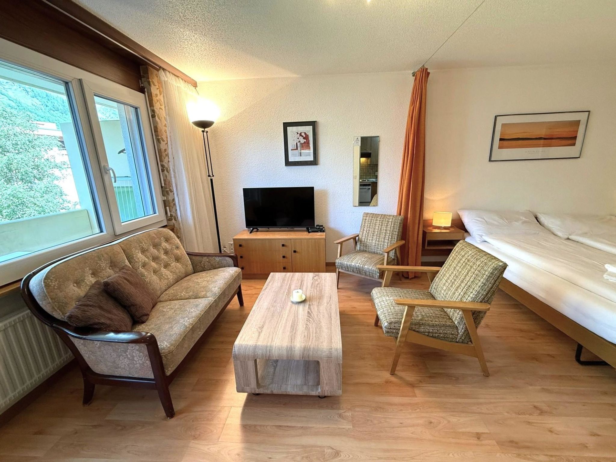 Royal 33 # 2-bed apartment, Dusche, WC 2-Bettwohnung, Dusche, WC - Image-tags.info