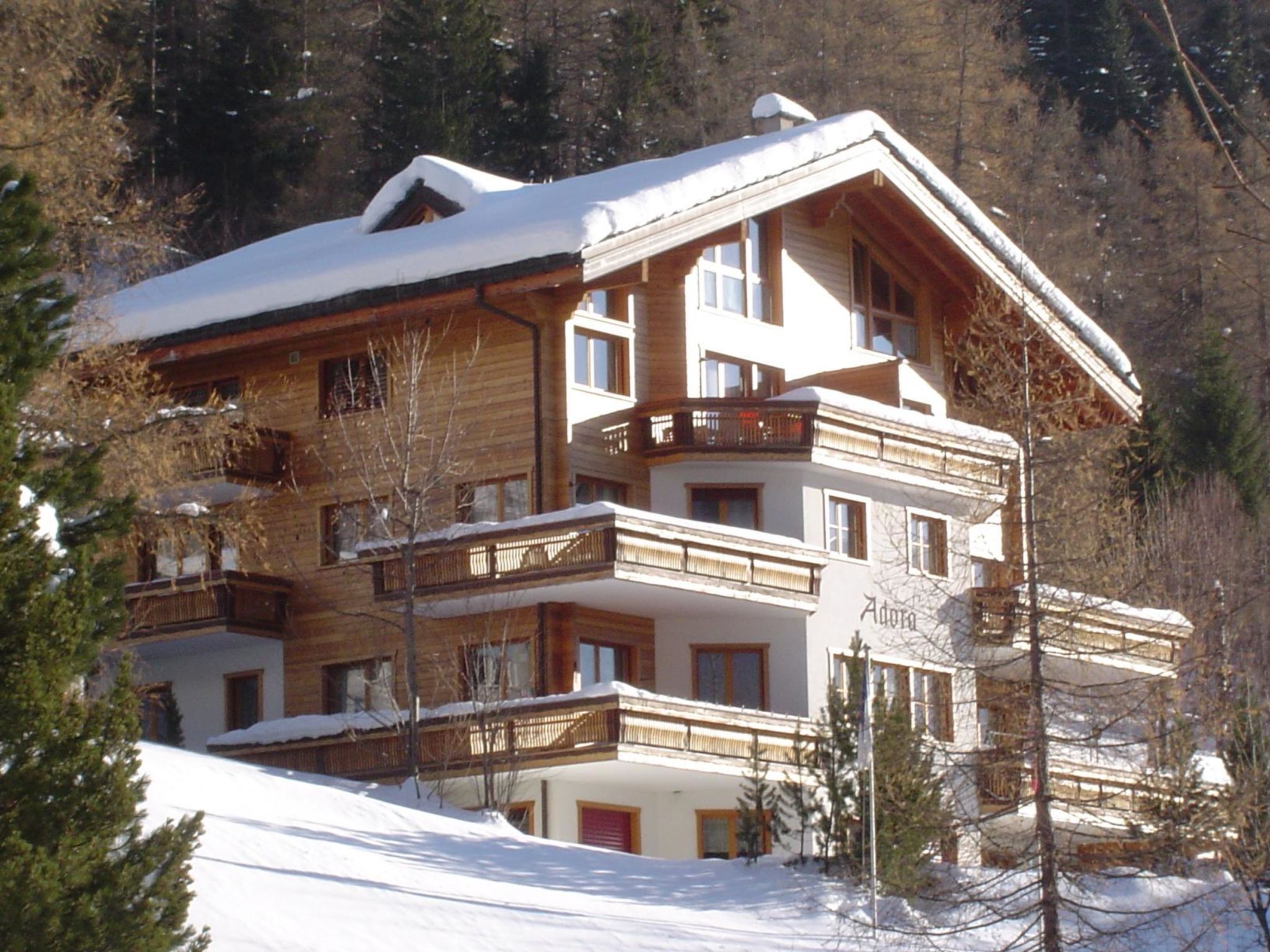 Photo of Adora Leukerbad # 6-bed apartment, Bad, WC