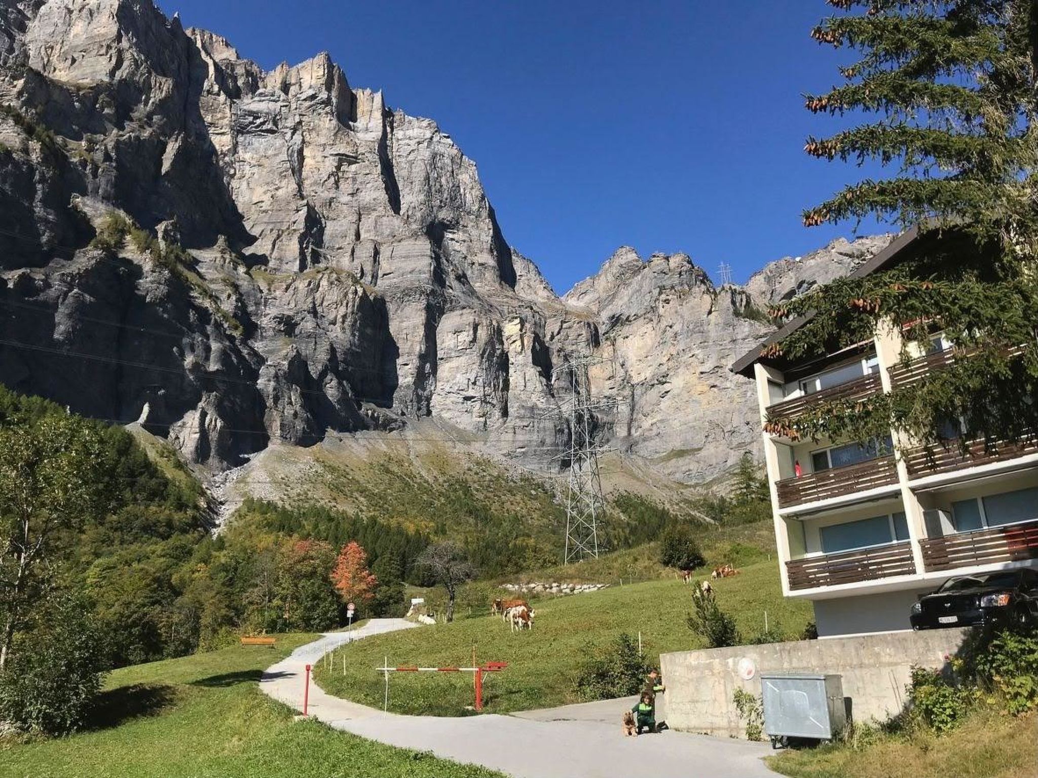 Photo of Residenz Belair Leukerbad # 4-bed apartment, Bad, WC