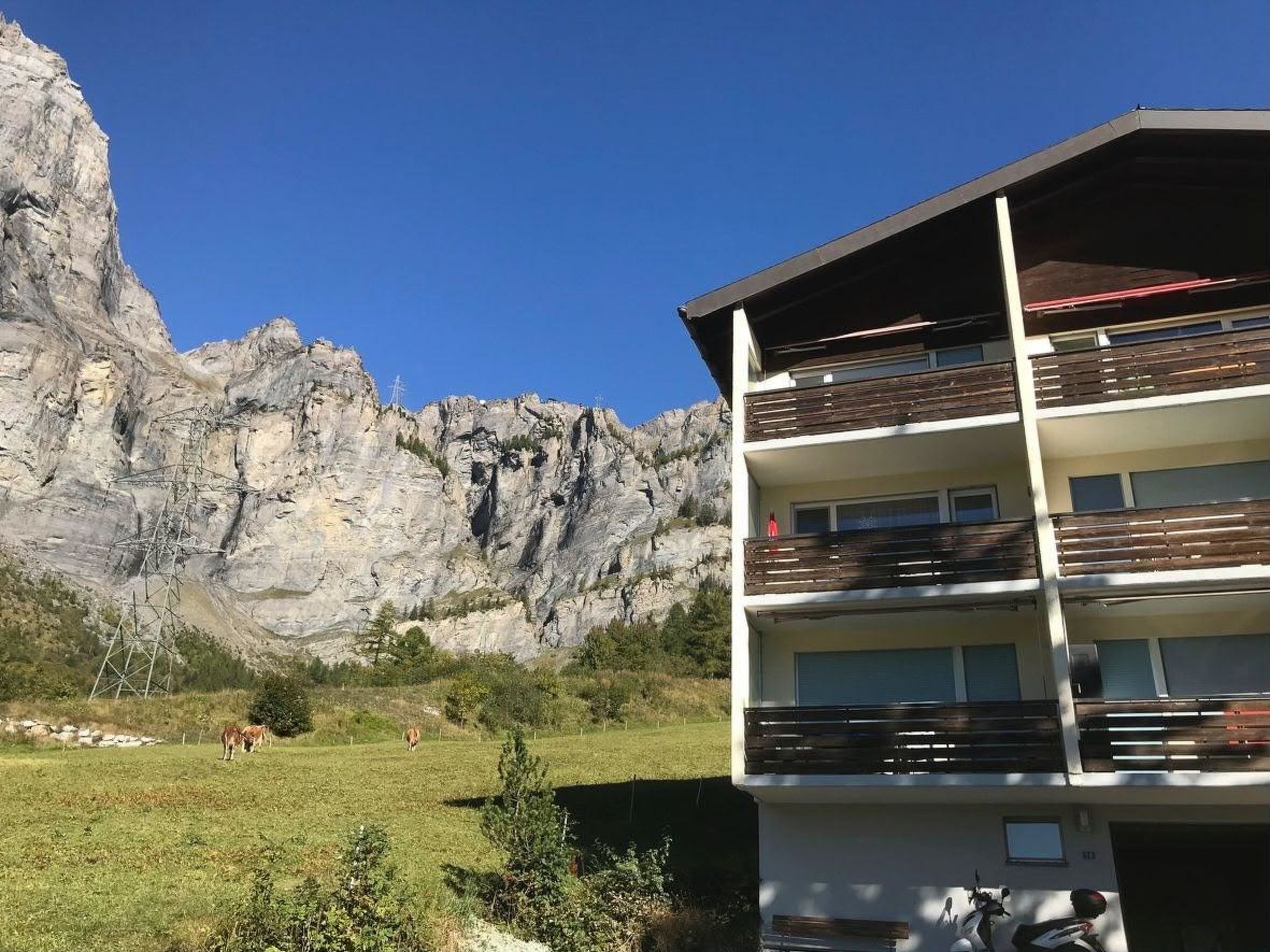 Photo of Residenz Belair Leukerbad # 4-bed apartment, Bad, WC
