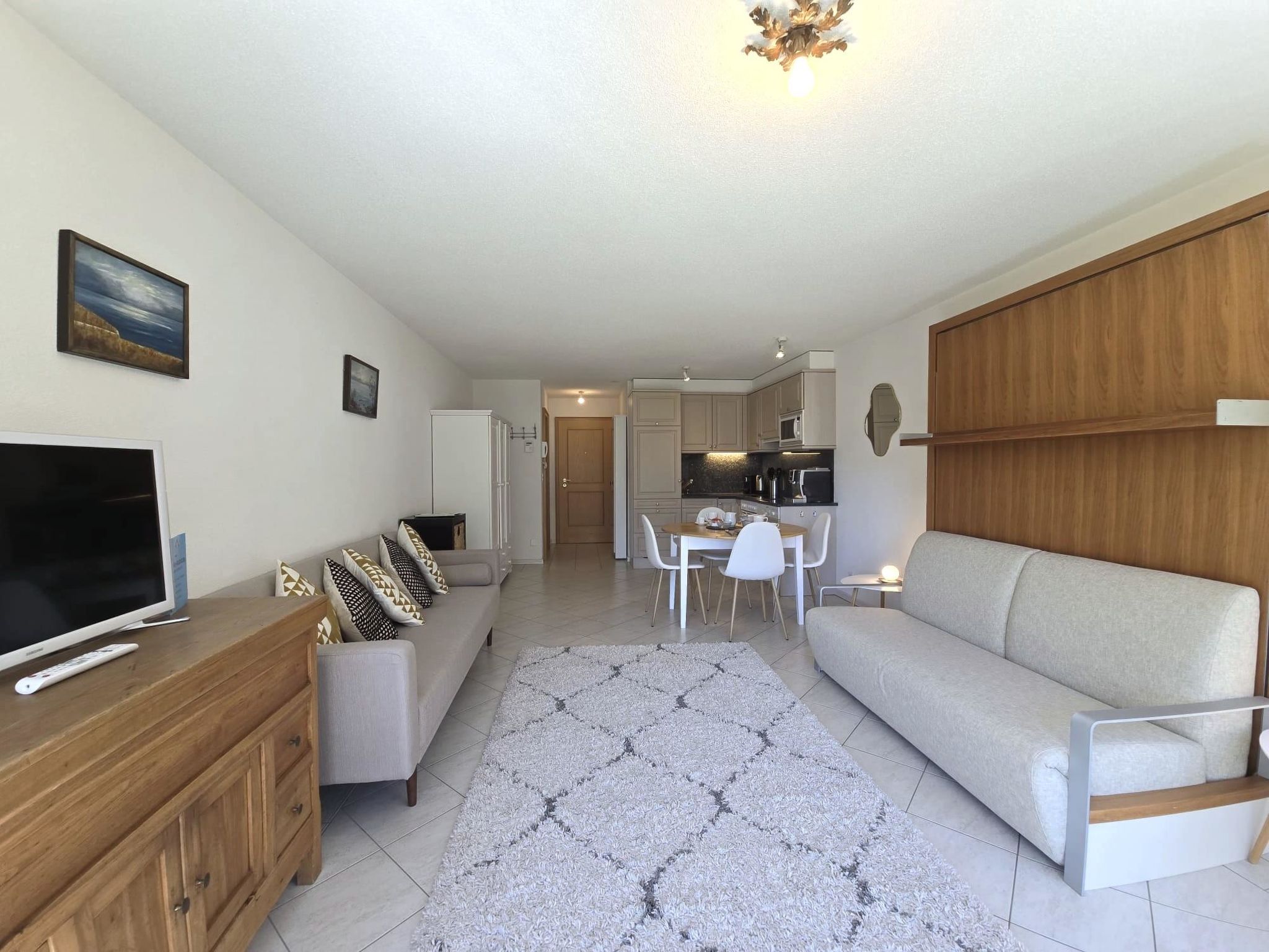 Château 15 # 2-bed apartment, Dusche, WC 2-bed apartment, Dusche, WC - Image-tags.info