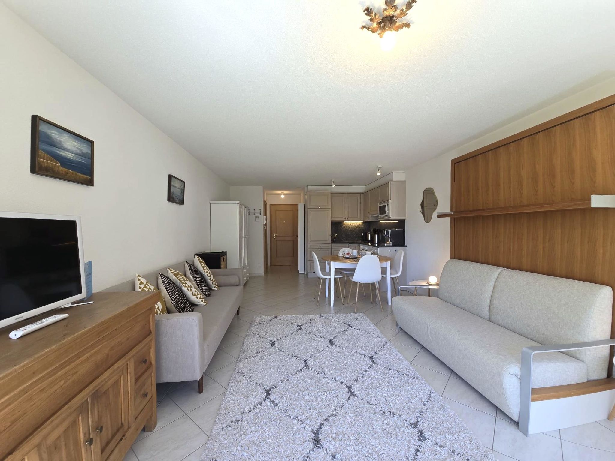 Château 15 # 2-bed apartment, Dusche, WC 2-bed apartment, Dusche, WC - Image-tags.info