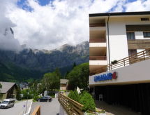 Ringstrasse Apt 212: direct aan de piste in Leukerbad - thumbnail 1