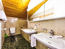 Wellness appartement met bergzicht aan de piste in Leukerbad - thumbnail 5