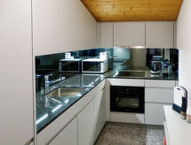 Wellness appartement met bergzicht aan de piste in Leukerbad - thumbnail 3