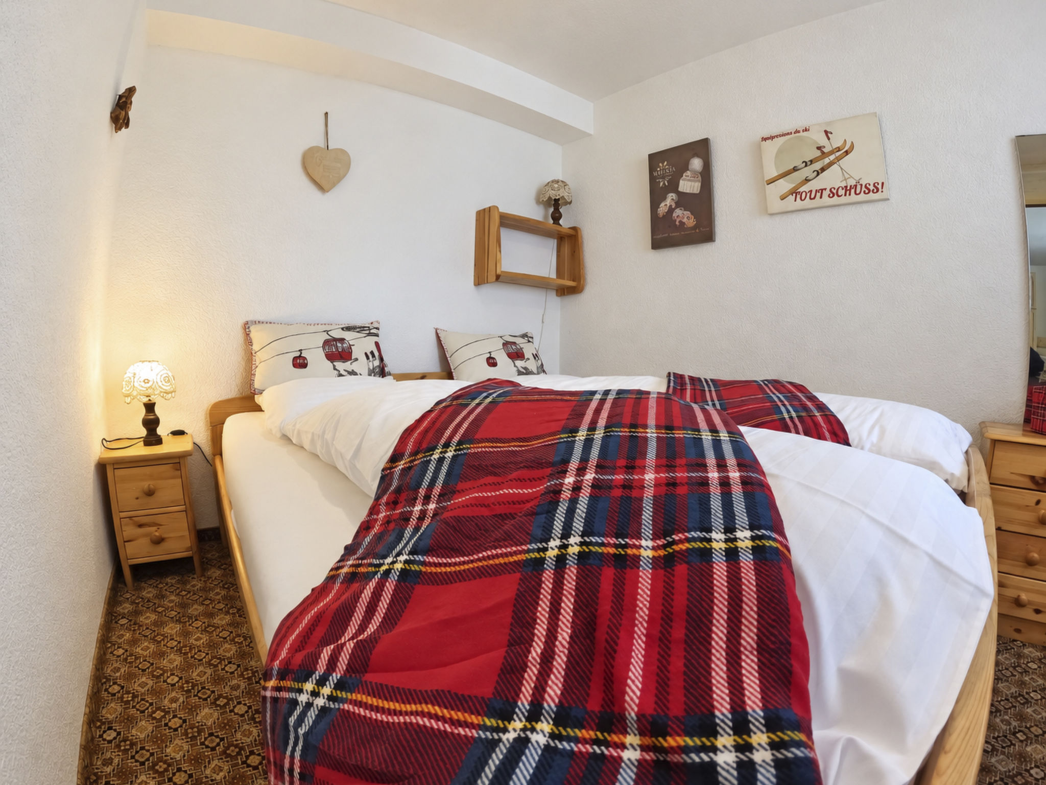 Photo of Residenz Albina Leukerbad # 4-bed apartment, Dusche, WC