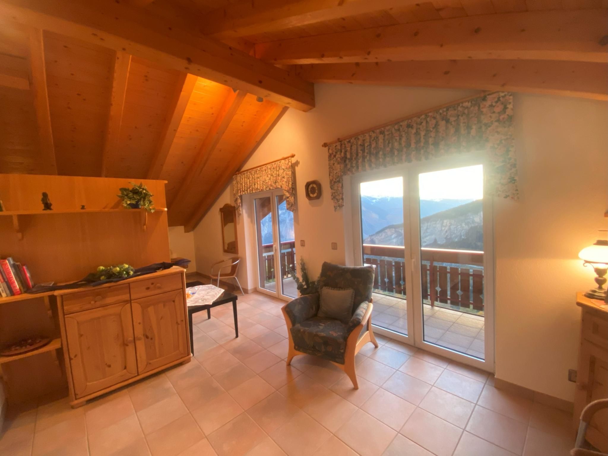 Chalet Kristall # 6-bed apartment, Dusche, WC 6-bed apartment, Dusche, WC - Binnen