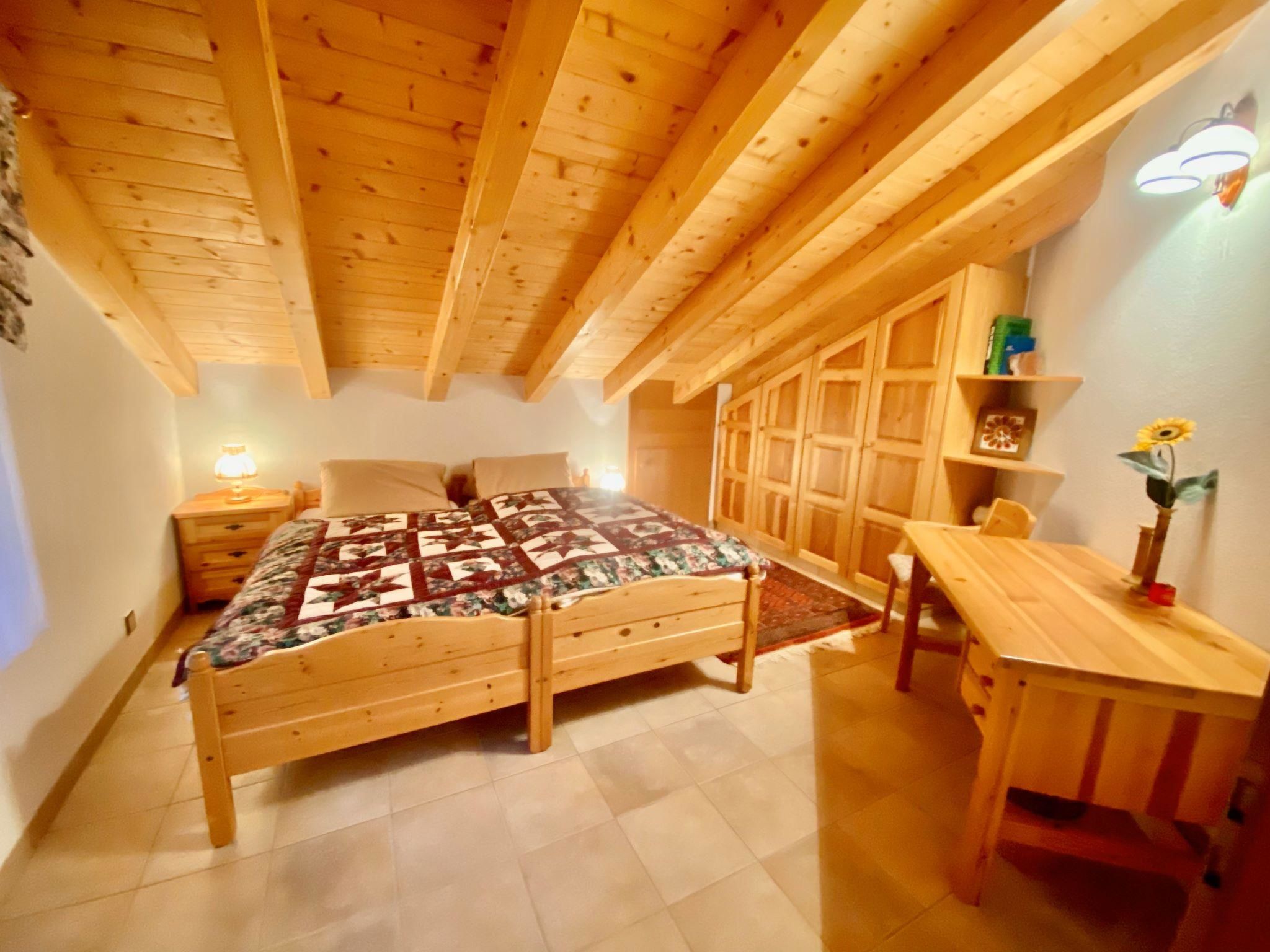 Chalet Kristall # 6-bed apartment, Dusche, WC 6-bed apartment, Dusche, WC - Binnen