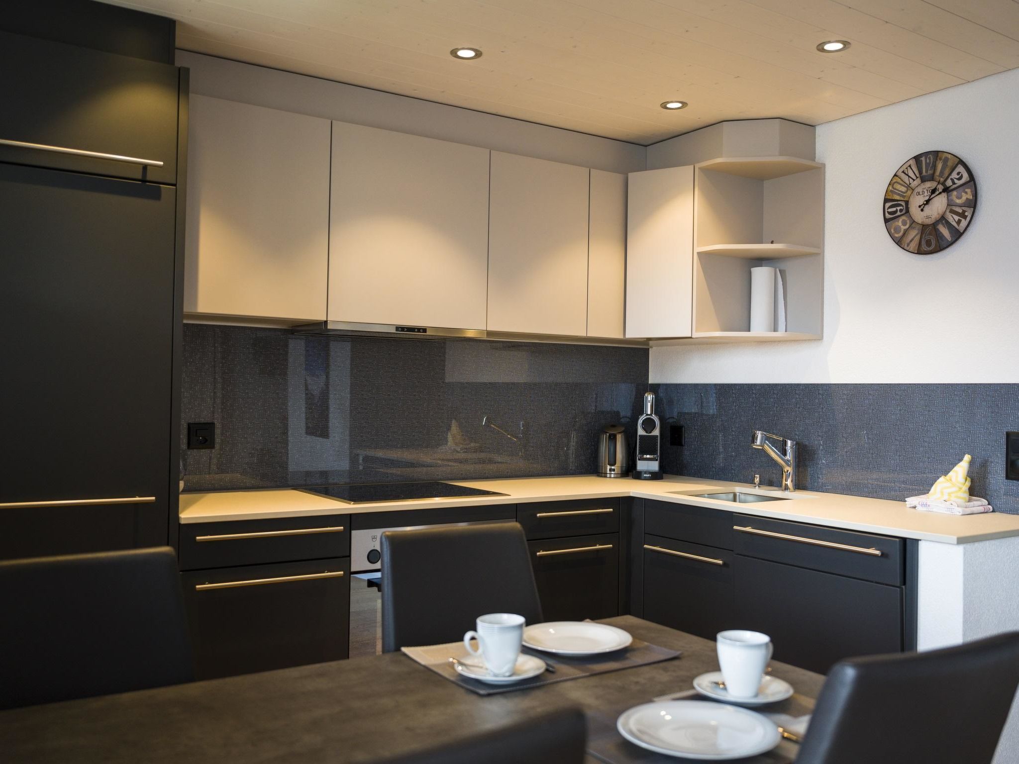 Albina 40 # 4-bed apartment, Dusche, WC 4-Bettwohnung, Dusche, WC - Image-tags.info