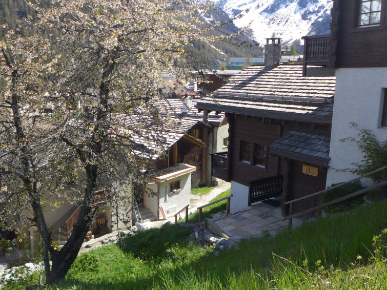 Slide9 - Chalet A Coeur