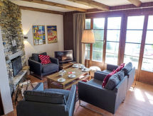 Chalet Sans Nom in Crans-Montana: 4-slaapkamerchalet met tuin in de Zwitserse Alpen - thumbnail 2
