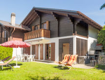 Chalet Praline