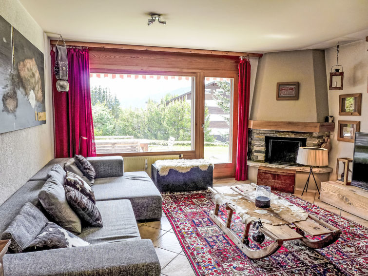 Search and Stay destination Lens, VS - Switzerland from AU$ 417. Résidence La Joie N° 1