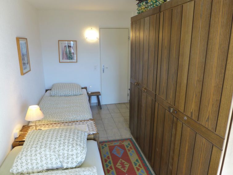 Photo of Jeanne D'Arc Apt. H2-49