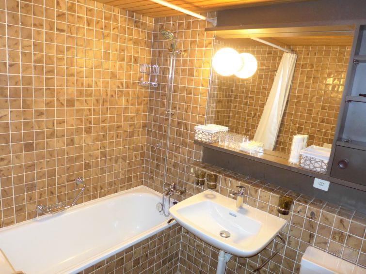 Photo of Jeanne D'Arc Apt. H2-49