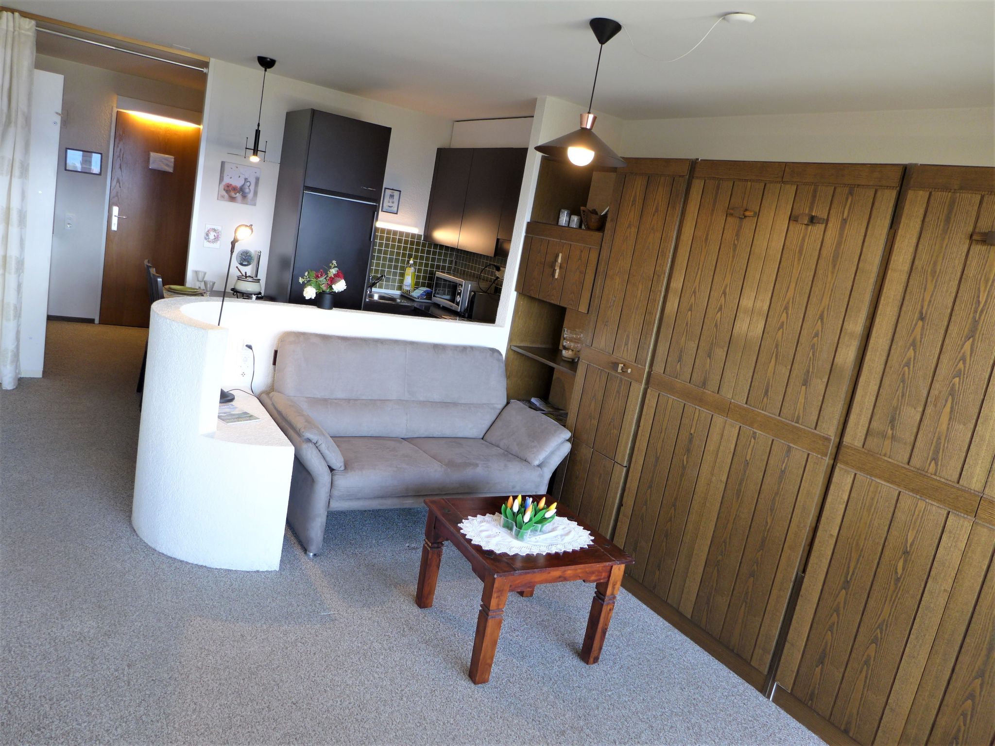 Photo of Jeanne D'Arc Apt. A-8