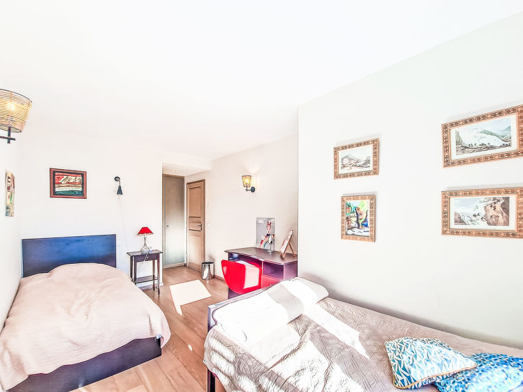 Photo of Jeanne D'Arc LOFT COMBI