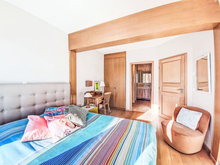 Jeanne D'Arc LOFT COMBI Apartment in Crans Montana