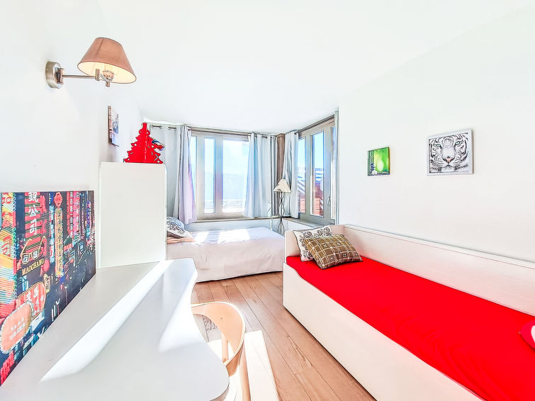 Photo of Jeanne D'Arc LOFT COMBI