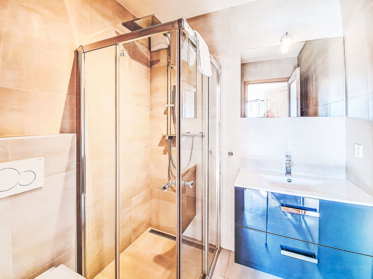 Photo of Jeanne D'Arc LOFT COMBI