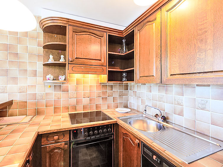 Photo of Jeanne D'Arc Apt. H-58