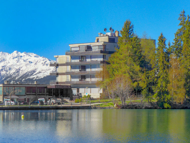 Jeanne d'Arc Apartment in Crans Montana