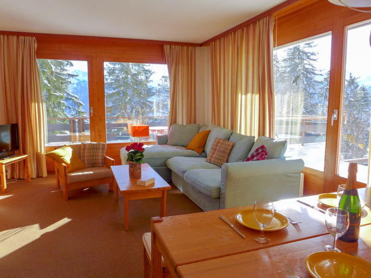 Photo of Yuca B Apt. 28