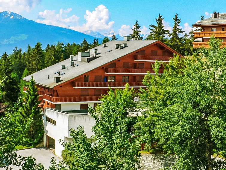 Les Faverges Apartment in Crans Montana