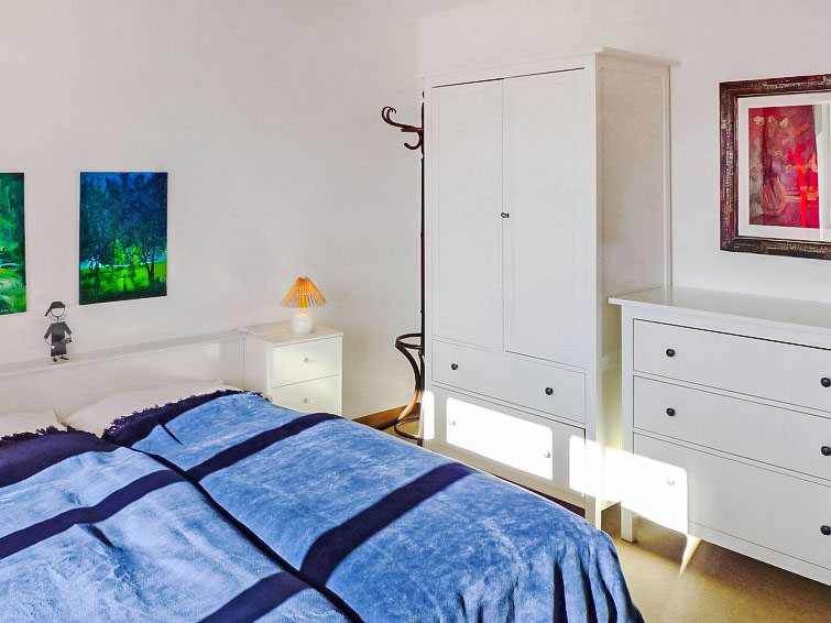 Photo of Armorial Est Apt. 72