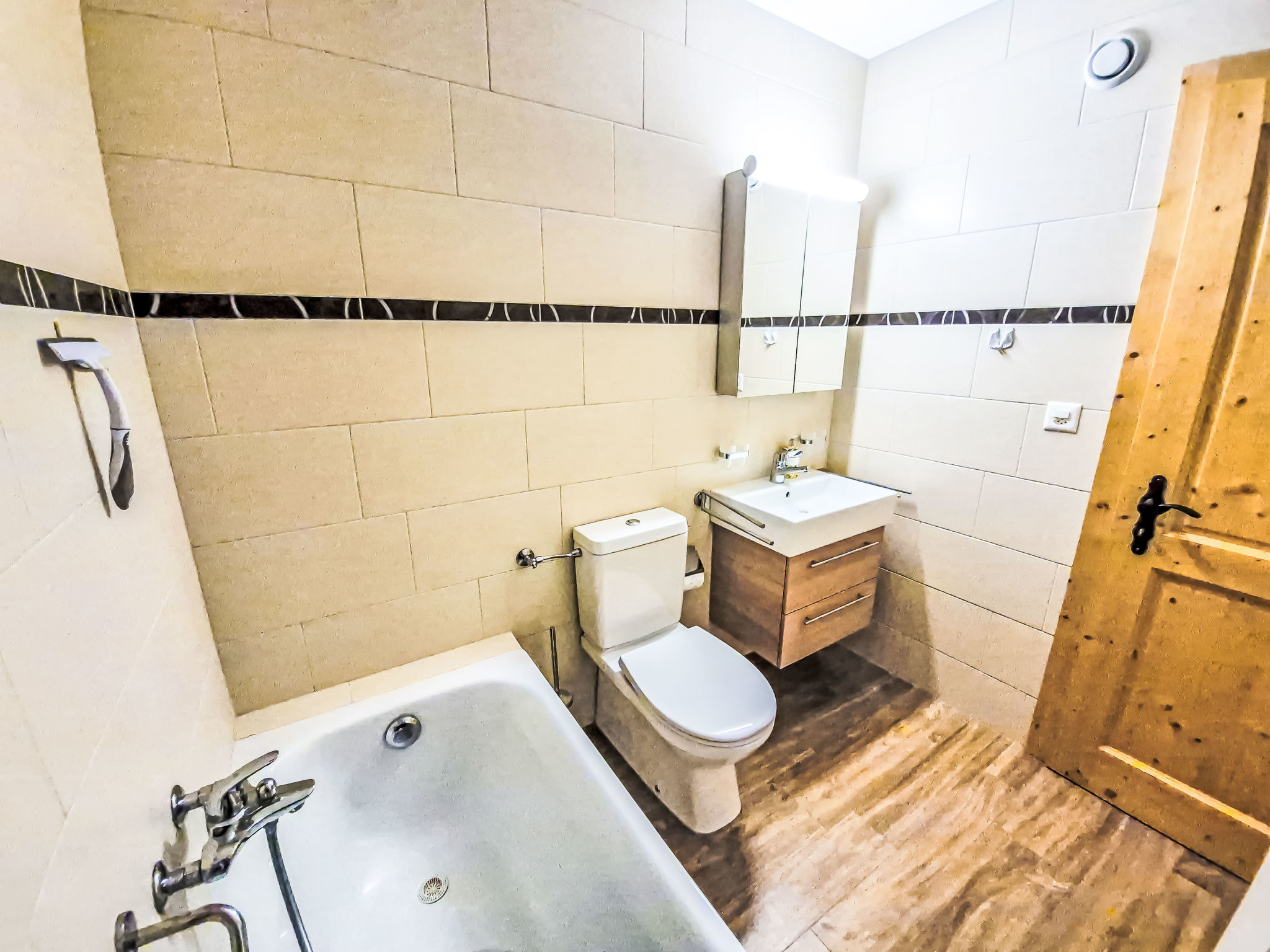 Clair-Azur B 35 - Inside