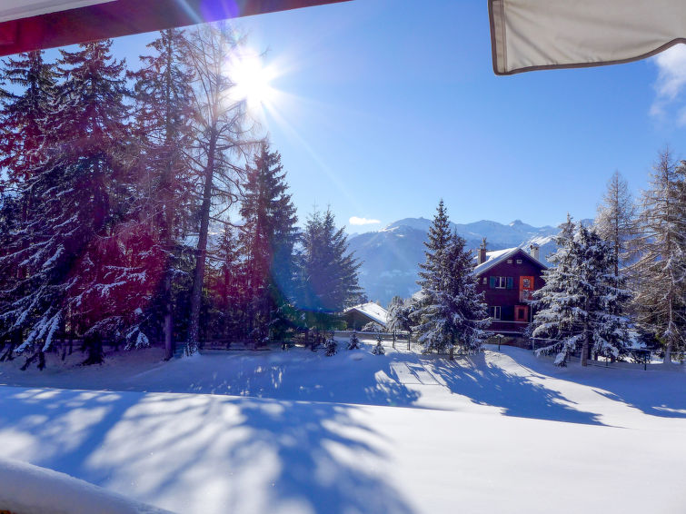Photo of Les Pierres C 6