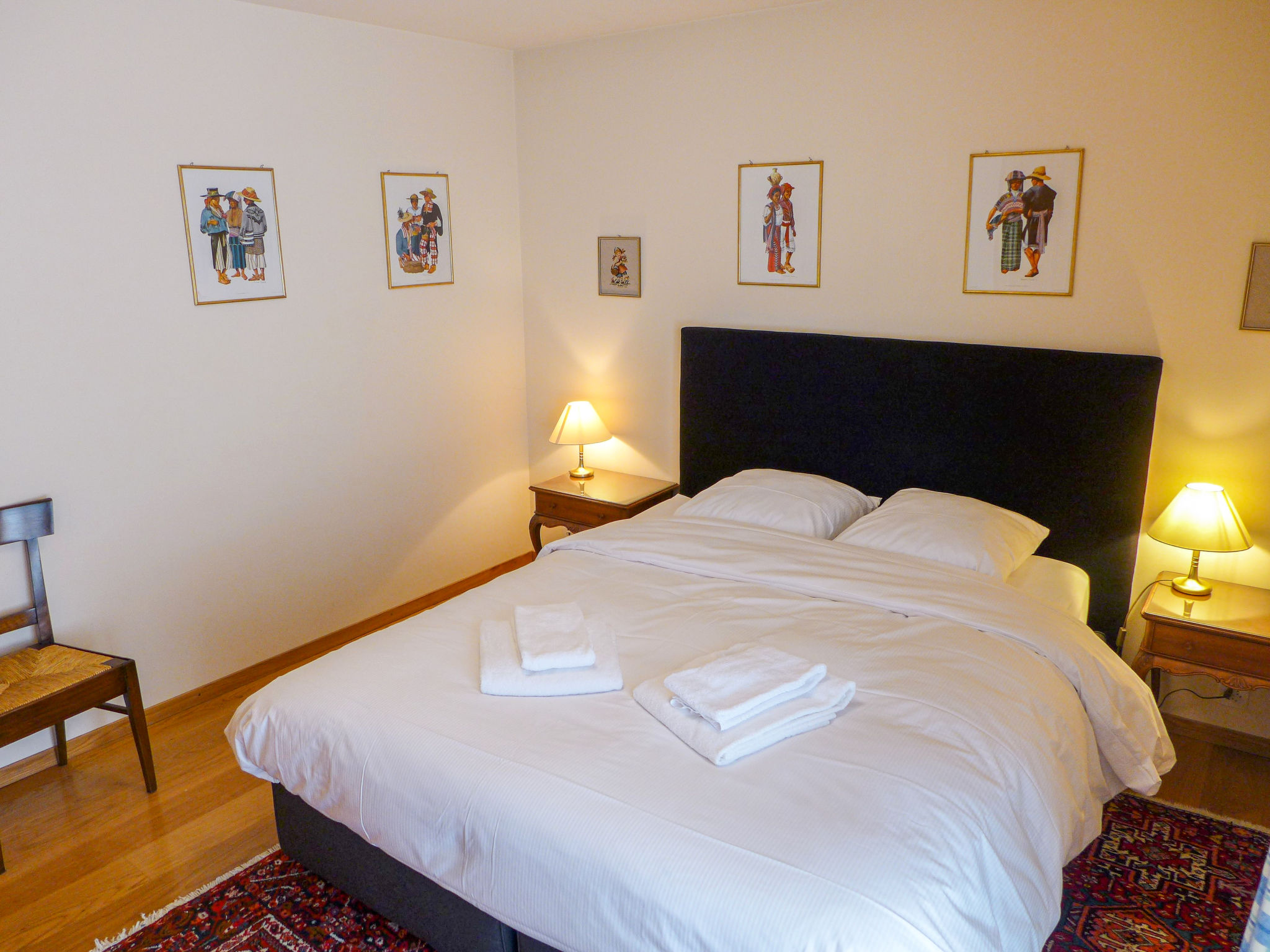 Photo of Les Pierres C 6