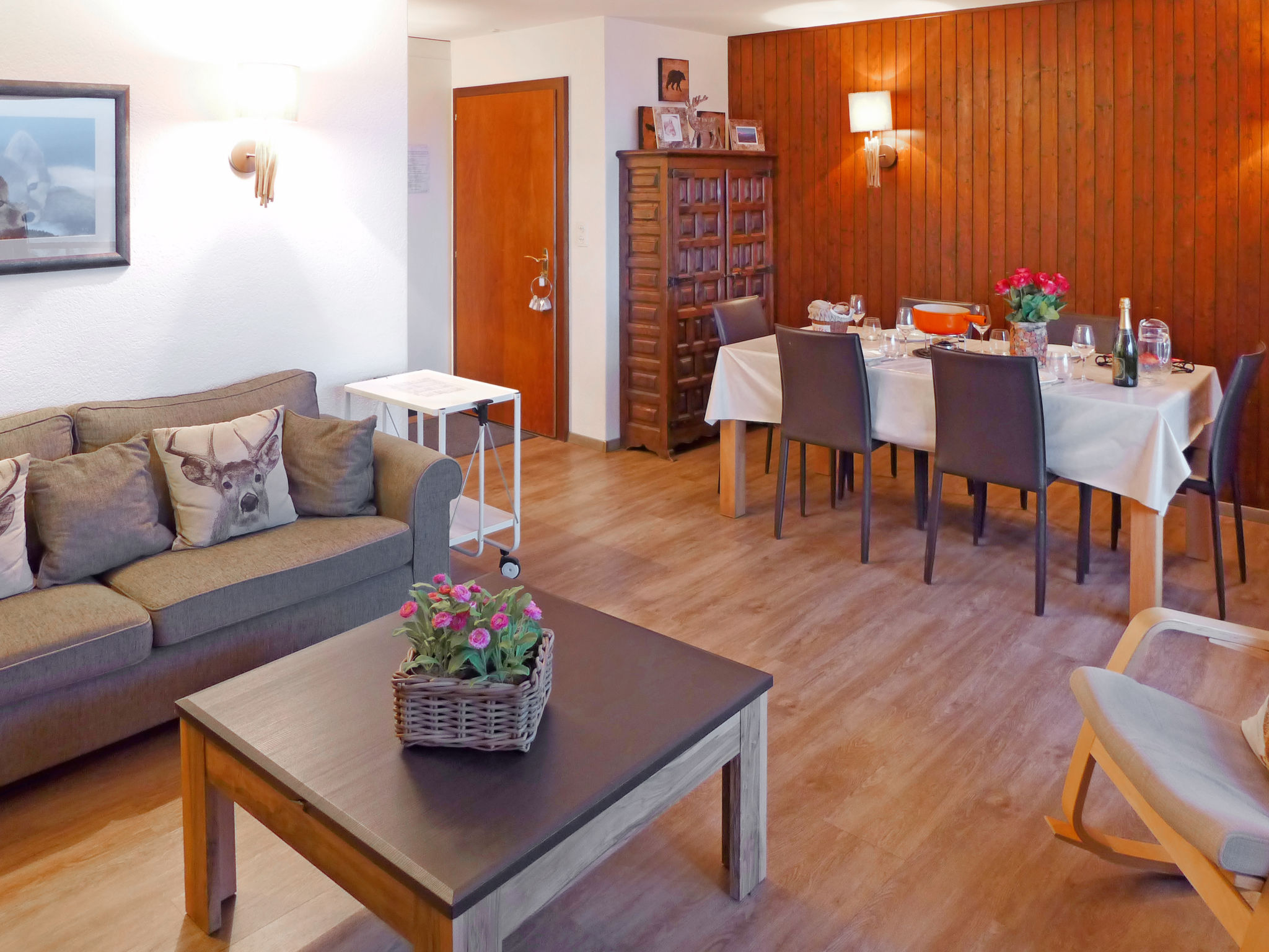 Photo of Cransalpin Apt. 11 / Secteur 1