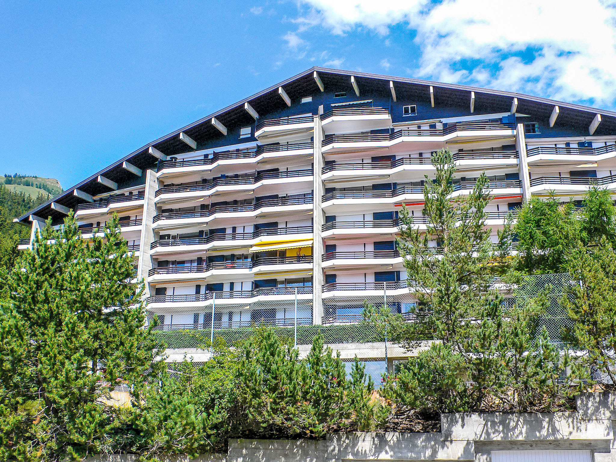 Photo of Cransalpin Apt. 25 / Secteur 1