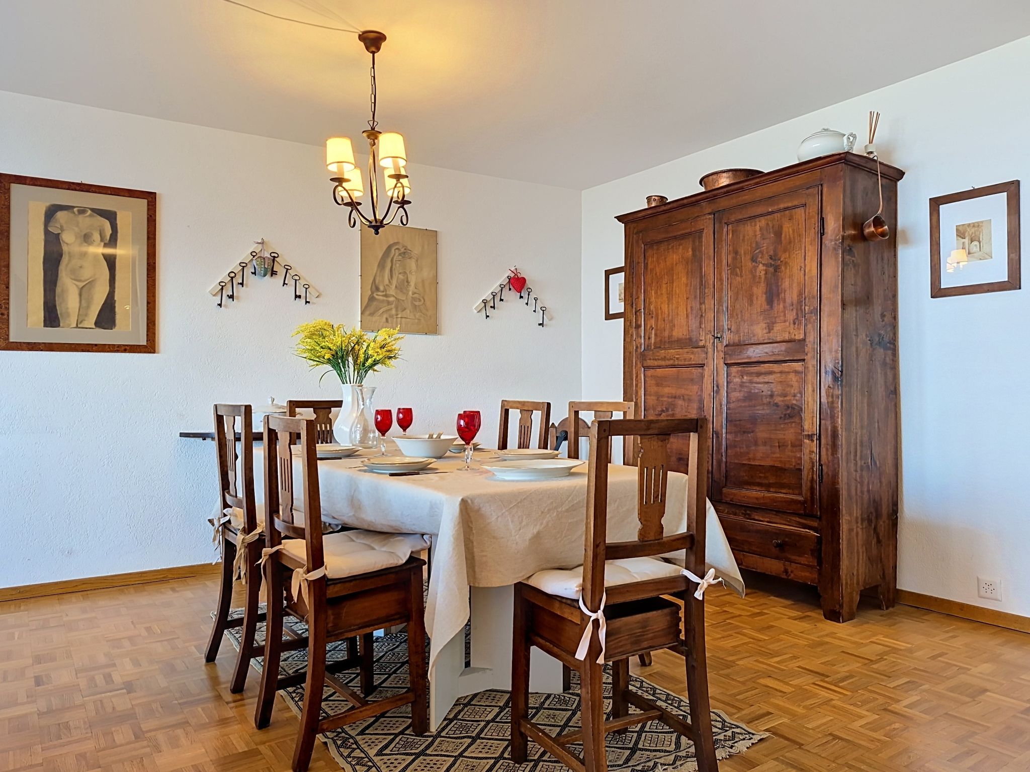 Photo of Cransalpin Apt. 25 / Secteur 1