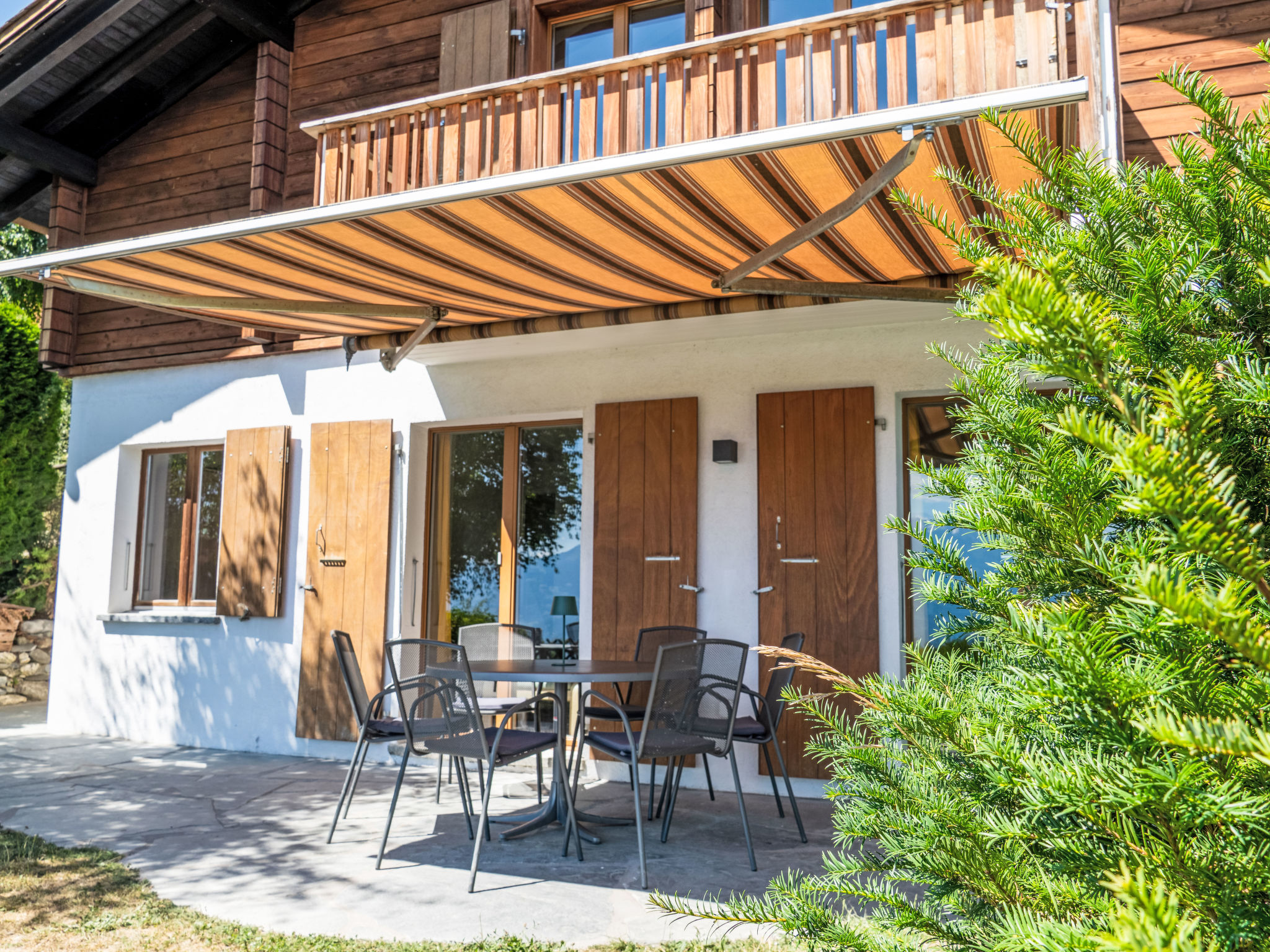 Chalet Paprika