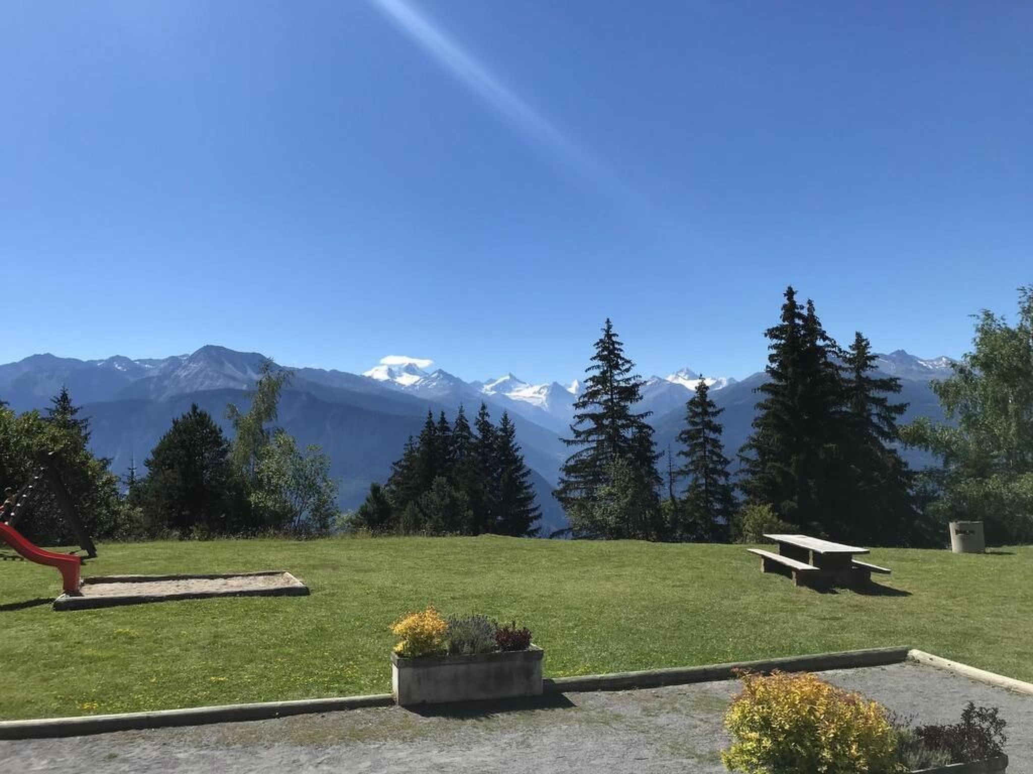 Photo of Crans-Montana Atemberaubende Südaussicht Wohnung