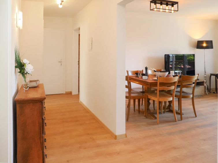 Photo of Europa Ouest / APT 74
