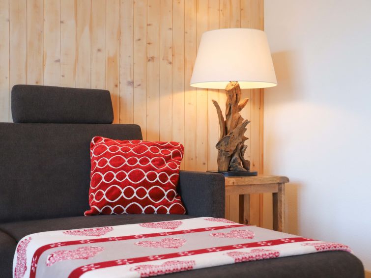 Photo of Europa Ouest / APT 74