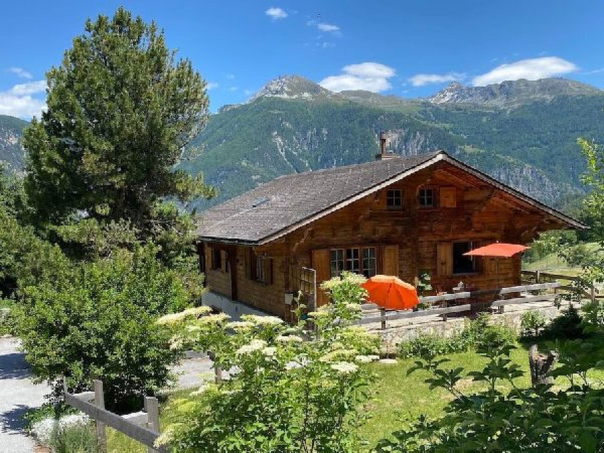 Photo of Chalet Albarose - Vercorin