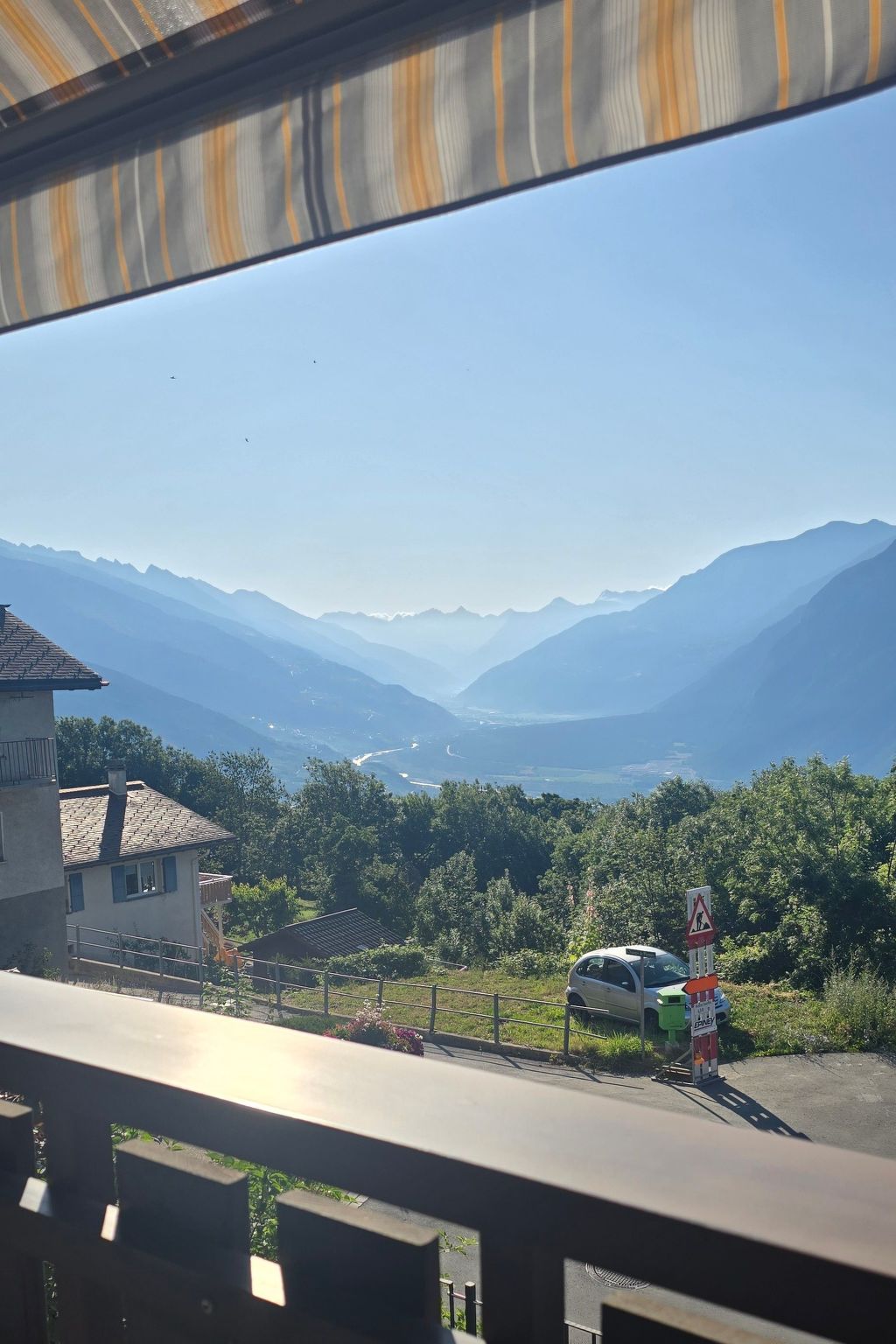 Neue 2 1/2-Zimmer-Ferienwohnung Crans-Montana - Randogne