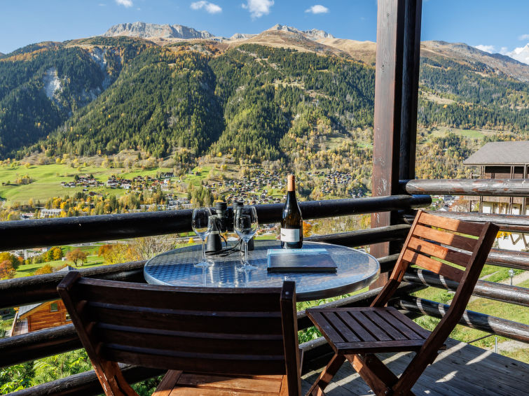 Centraal gelegen appartement in Ernen met prachtig bergzicht · 2 pers. in Ernen
