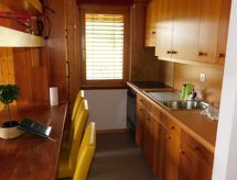 Ruim appartement bij skipiste met sauna en bergzicht in Bellwald - thumbnail 2