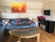 Ruim chalet voor 8 personen direct aan de skipiste in Bellwald - thumbnail 2