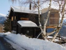 Chalet Schneeflöckli: vrijstaand aan de skipiste in Bellwald met uitzicht - thumbnail 2