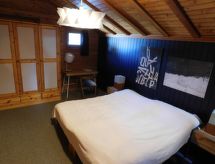 Authentiek chalet midden in Bellwald, direct aan de skipiste - thumbnail 3