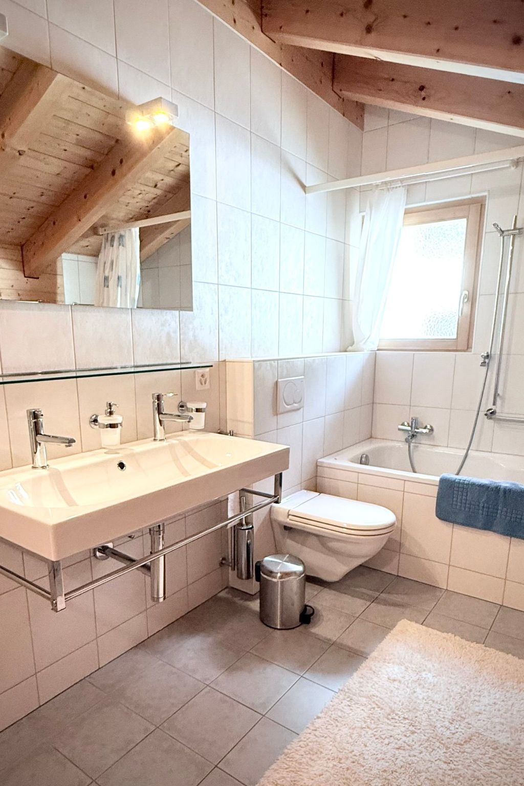 Chalet Poiema-Binnen