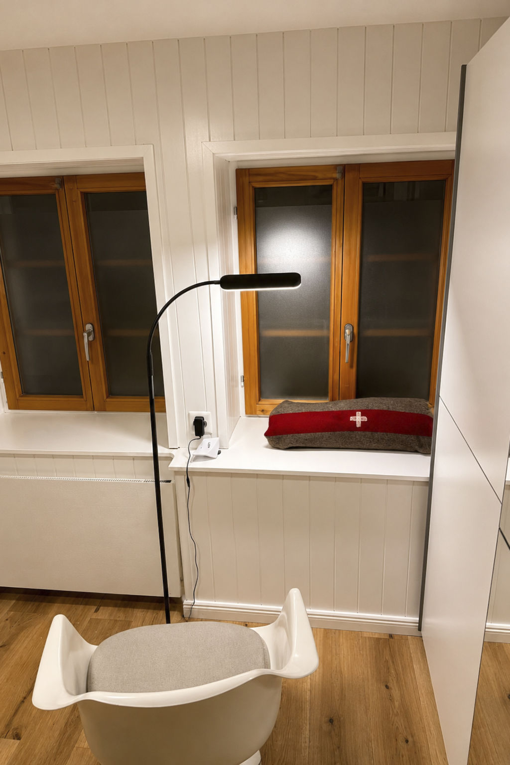 Alte Gemeindestube 2. OG Ost Appartement/Fewo, Dusche oder Bad, WC