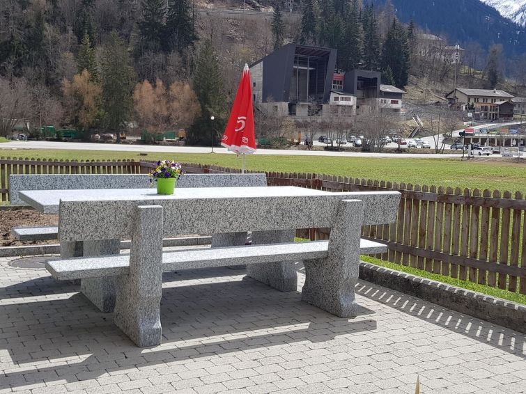 Photo of Lischa 3. OG Süd